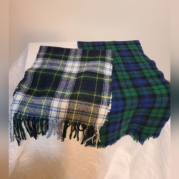 Two plaid tartan Scottish scarf scarves - Picture 1 of 4
